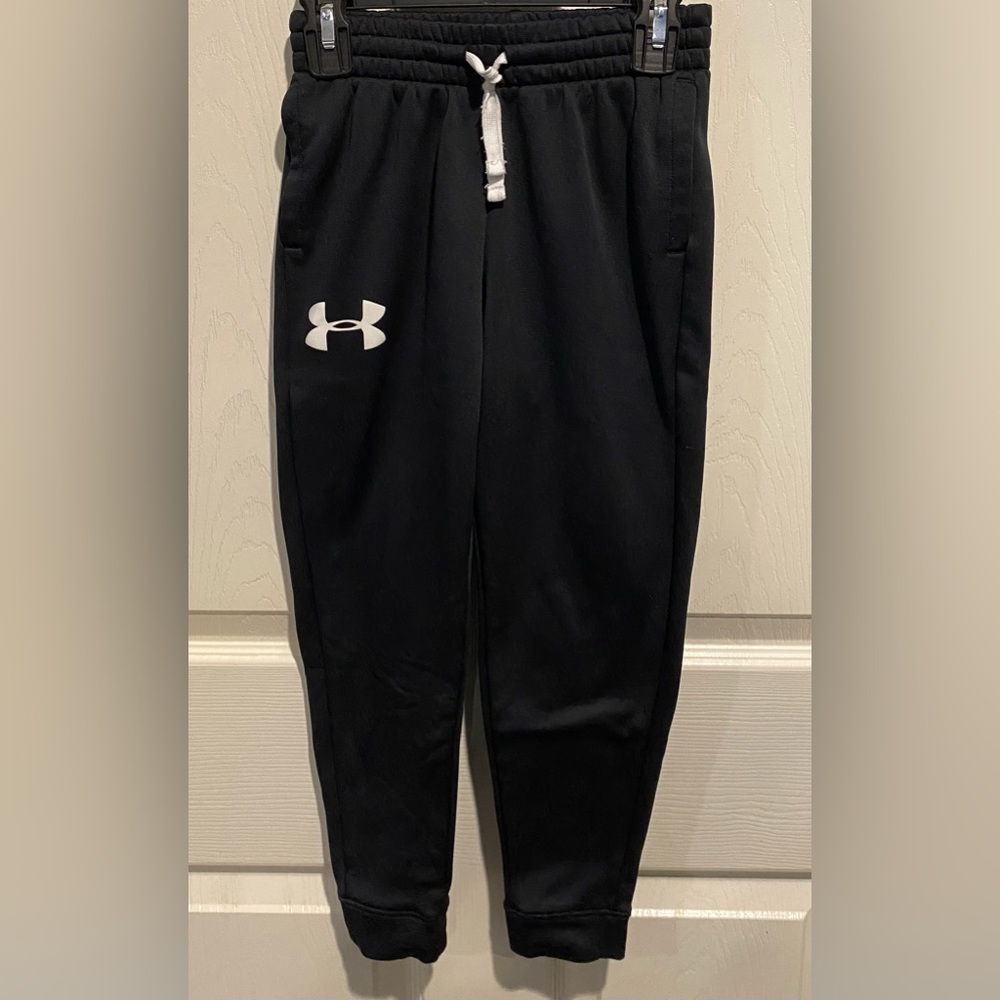 Boys Black Under Armour Joggers Size YXS/ Avia cozy pants size 8 - Picture 3 of 10